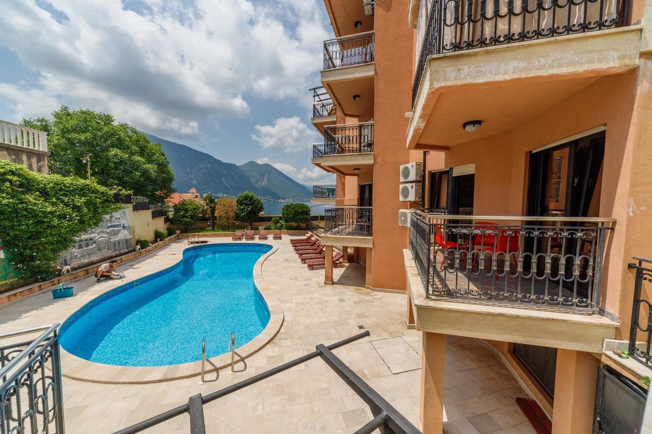 Apartments Coral Kotor Extérieur photo