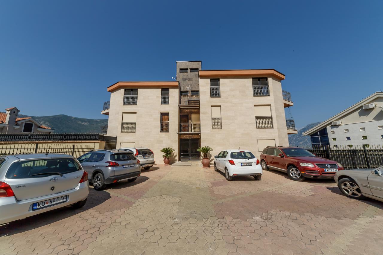 Apartments Coral Kotor Extérieur photo